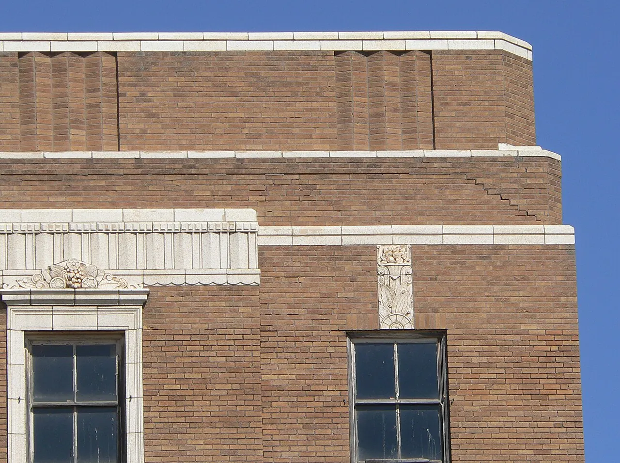 The Warrior Hotel, Sioux City: Warrior Hotel (Sioux City) upper SE 1